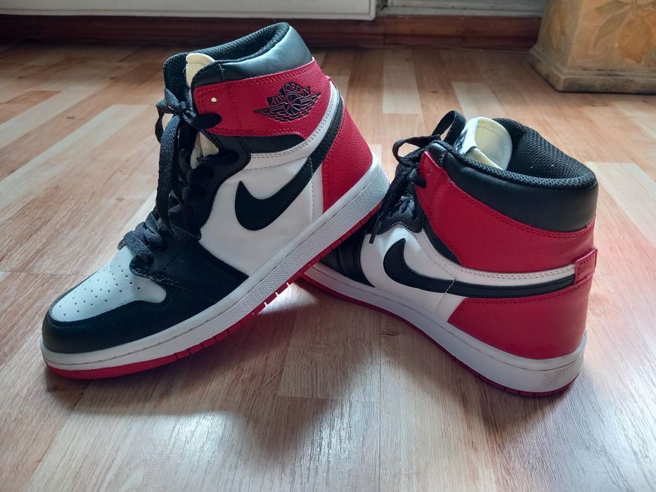 Nike Jordan 1 Retro High Black Toe rozmiar 41