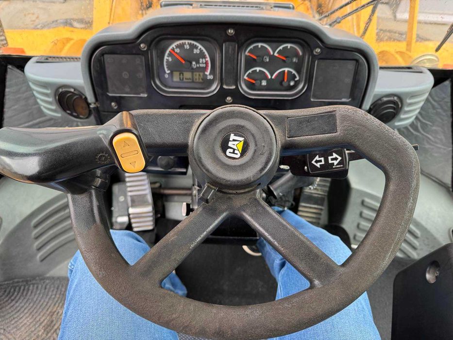 Фронтальний навантажувач 
CATERPILLAR 980 G