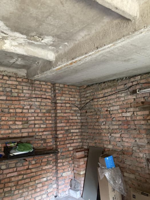 Гараж в кооперативі «Авіатор»