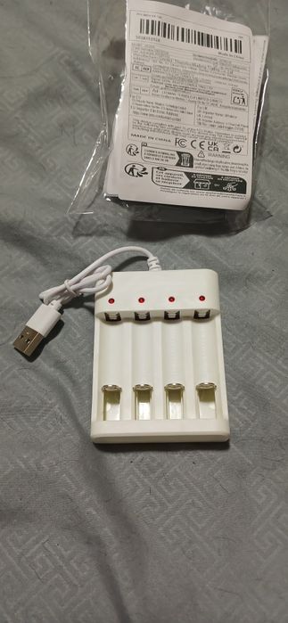 USB зарядное устройство