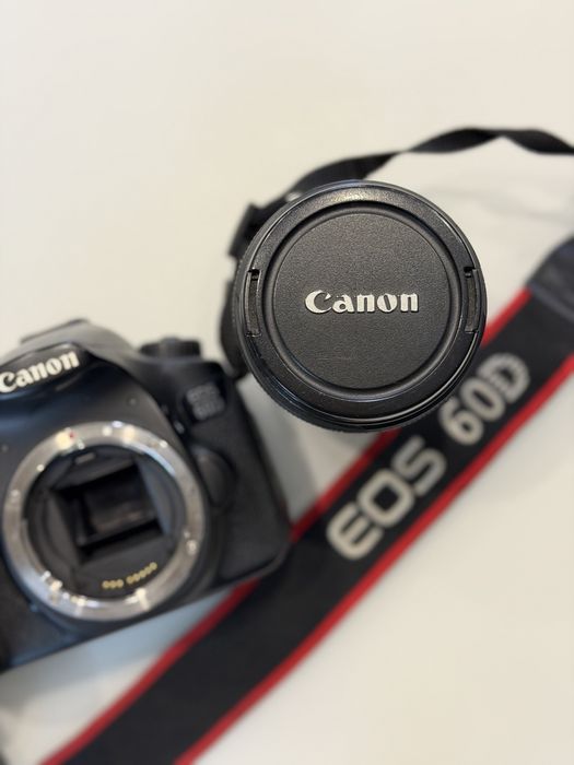 Продам фотоапарат Canon EOS 60D