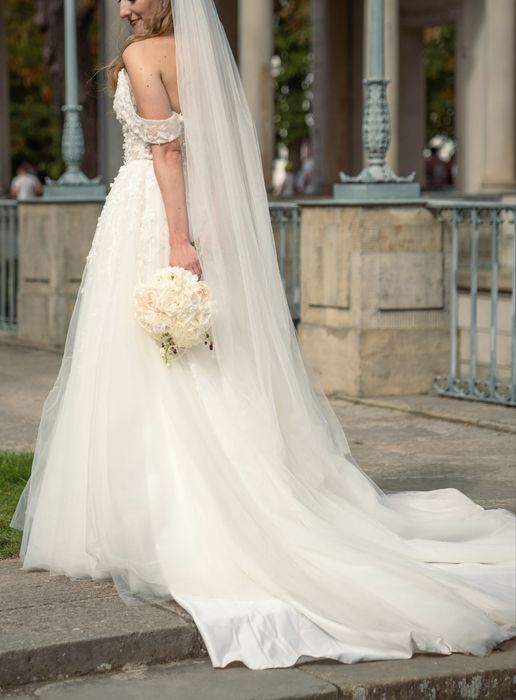 Продам весільну сукню Katy Corso