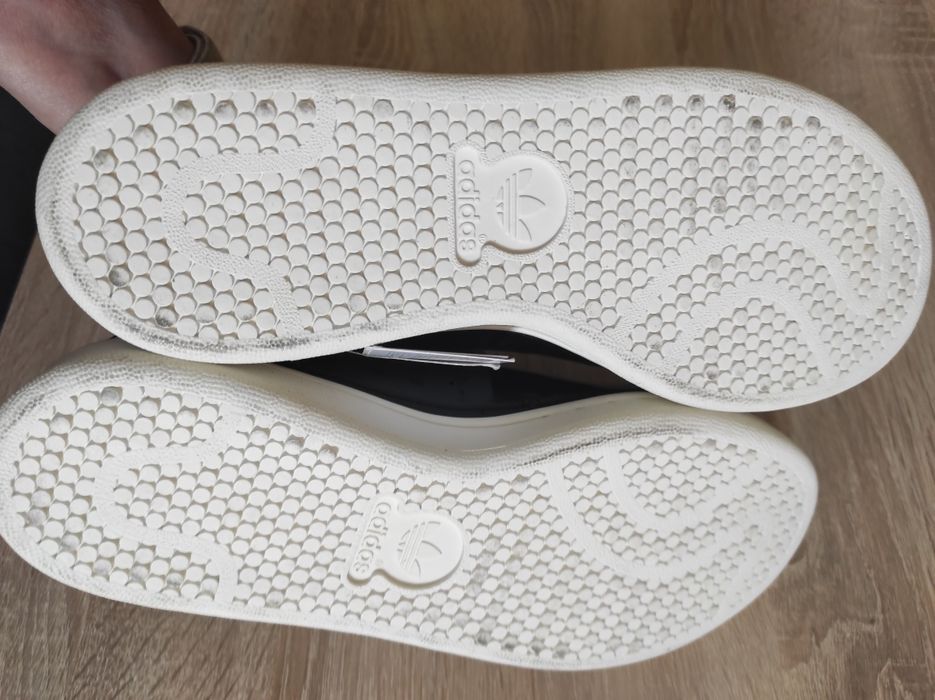 Buty przezroczyste Adidas Sam &Smith rozm 40