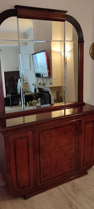 Espelho grande biselado+oferta aparador