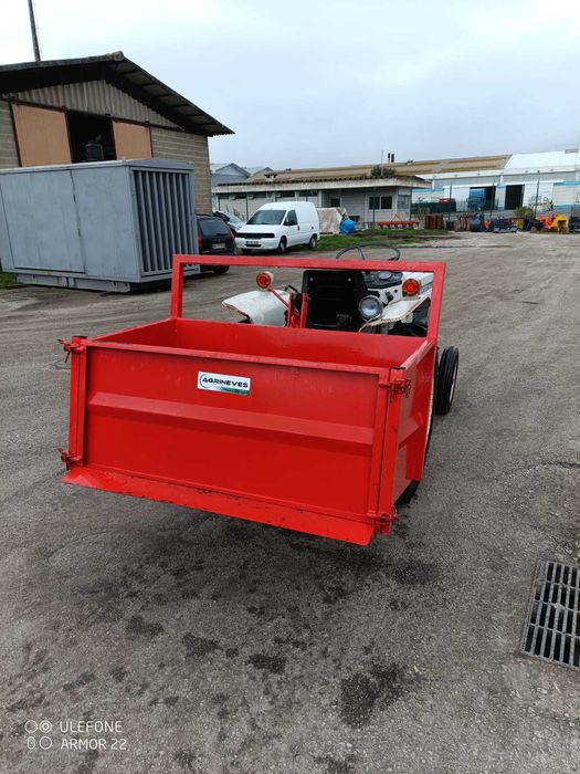 Trator Satoh1820 + caixa de carga nova