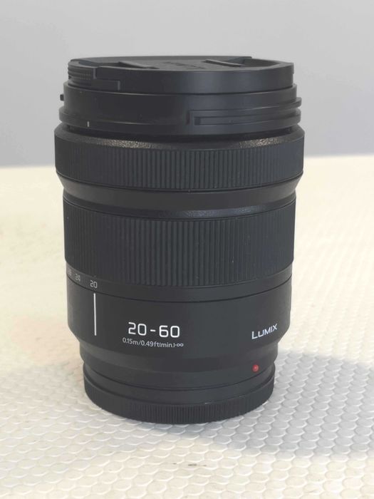 PANASONIC LUMIX S PRO 20-60mm f/3.5-5.6 (Como Nova)