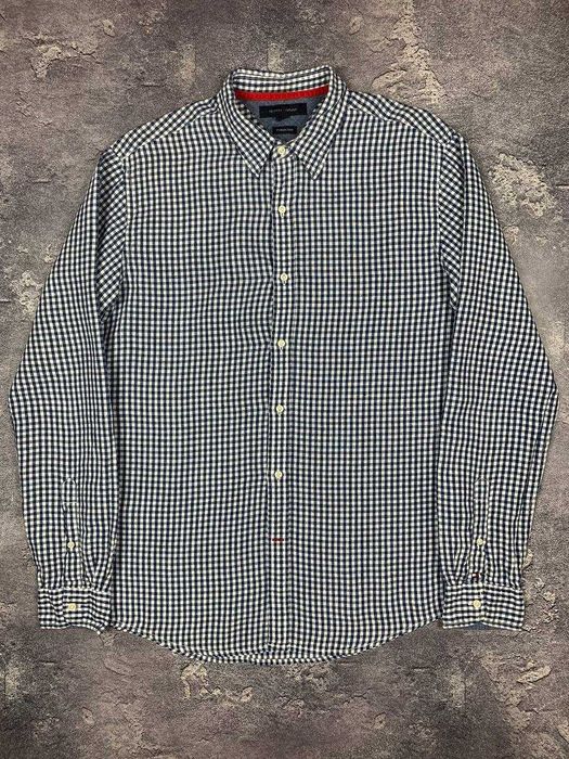 Рубашка Tommy Hilfiger сорочка Оригінал. Розмір M факт XL