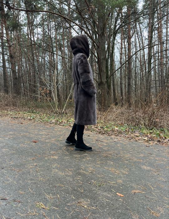 Шуба норкова нова