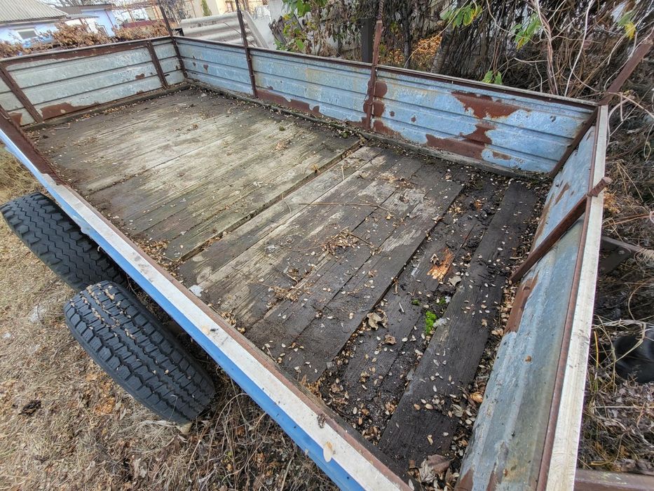 Продам причеп двухосний