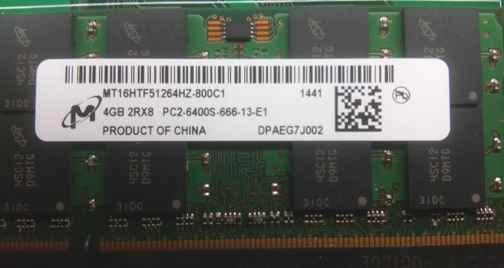 Промышленная карта памяти SQFlash 4GB и оперативная память