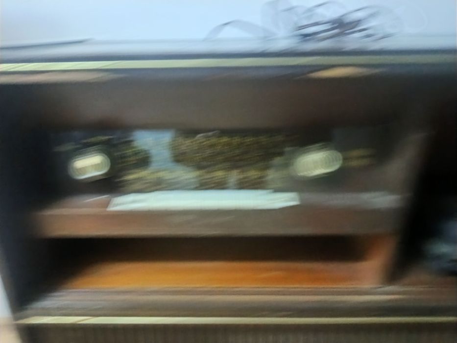 Móvel antigo para restaurar