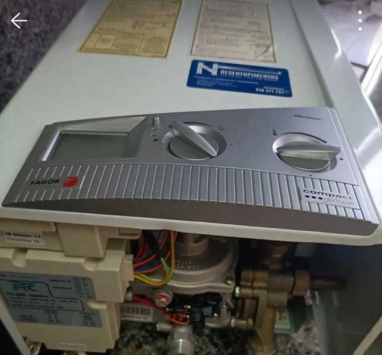 Esquentador Fagor Eletronic Compact Plus