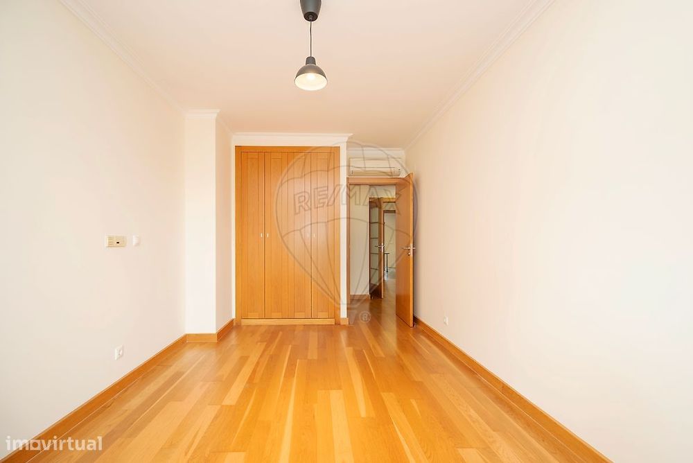 Apartamento T3 para arrendamento