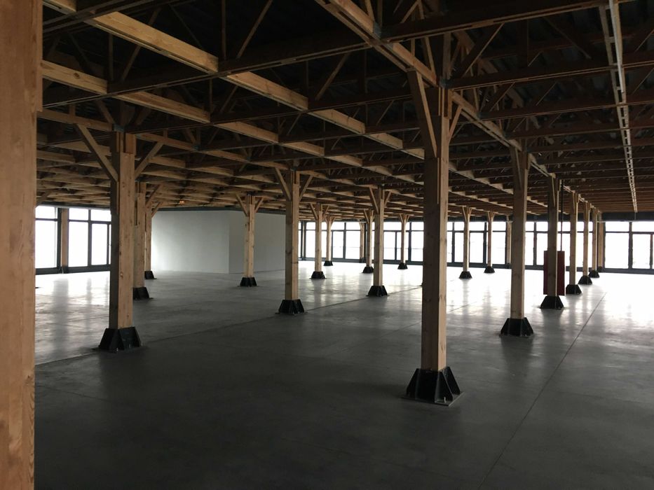 Оренда складських та виробничих площ на Подолі біля м Тараса Шевченко.