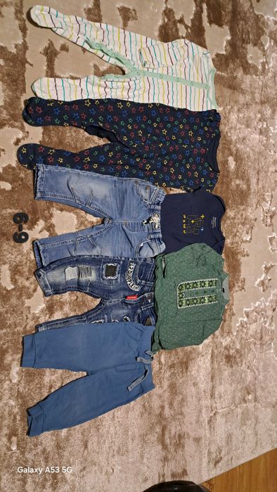 Набір одягу на хлопчика 6-9 місяціа