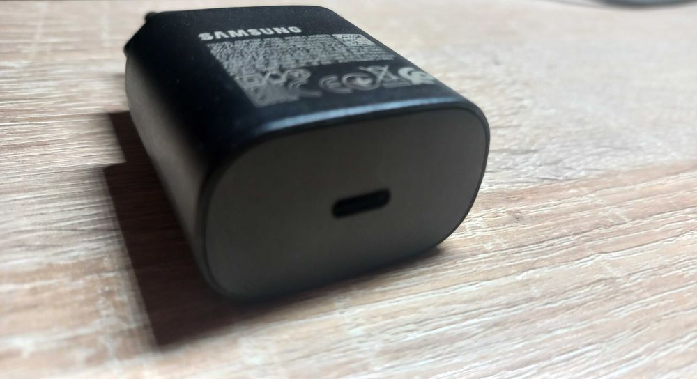 Зарядний пристрій Samsung PD 25W EU Adapter Type-C Cable