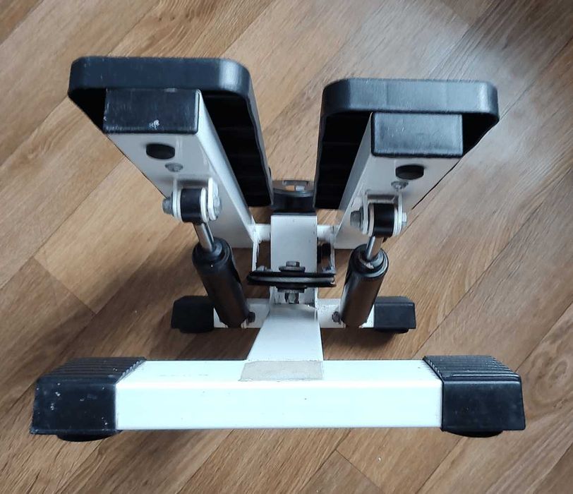 Силовой Эспандер для ног и ягодиц стационарный Тренажер