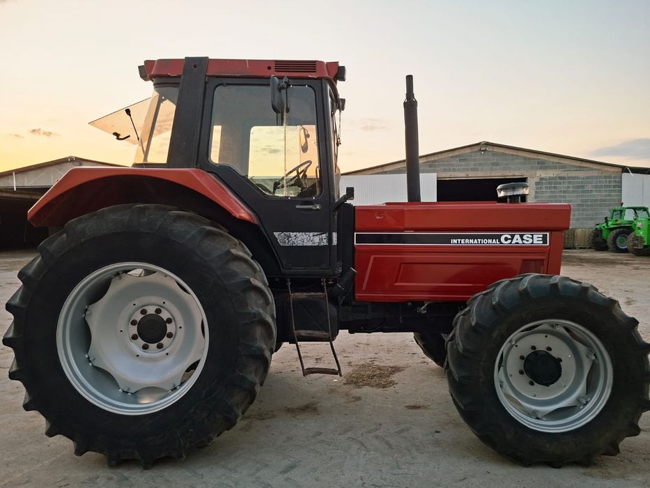 Case International 1255 XL  legenda
