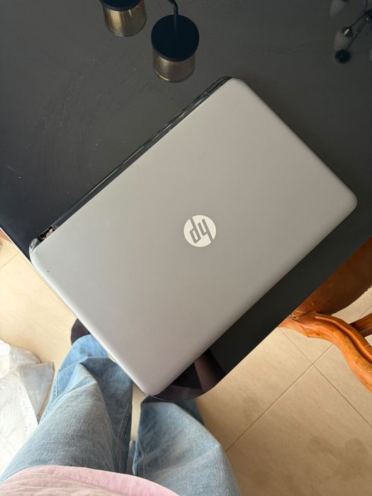HP Notebook 15" – Para Peças ou Reparação