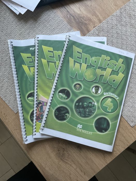 World of English 3～12巻まとめ売りの通販 | CRITICALPROJECTS