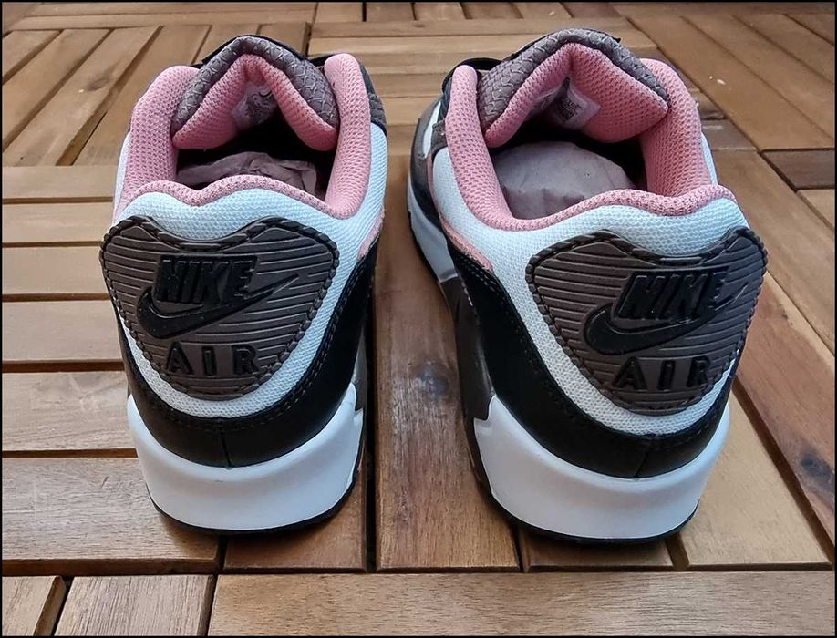 Nowe Oryginalne Buty Nike Air Max 90 rozm. 42,5 / 27cm DM0029