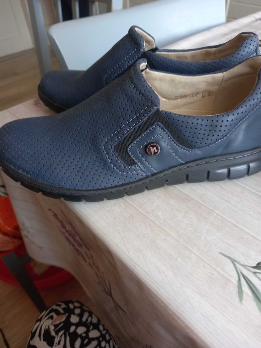 Ekstra cena Sprzedam w okazyjnej cenie połbuty damskie Helios 37