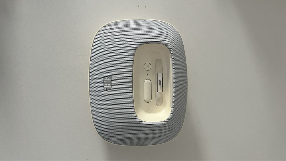 Coluna JBL OnBeat Micro