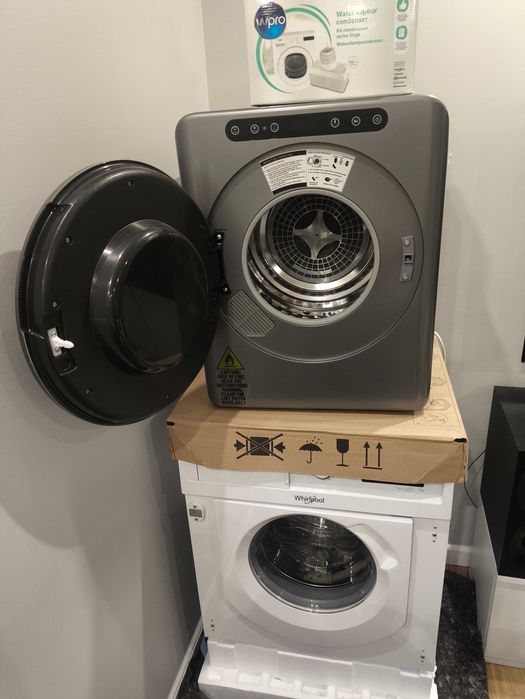 Pralka do zabudowy Whirlpool oraz mini suszarka bębnowa Homcom