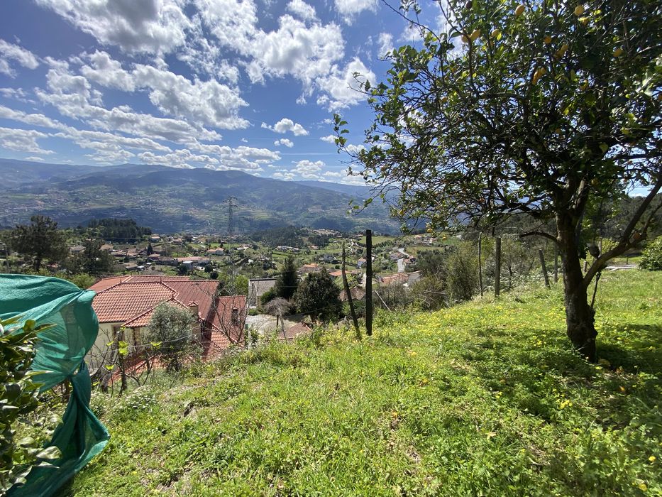 Moradia antiga em Baião