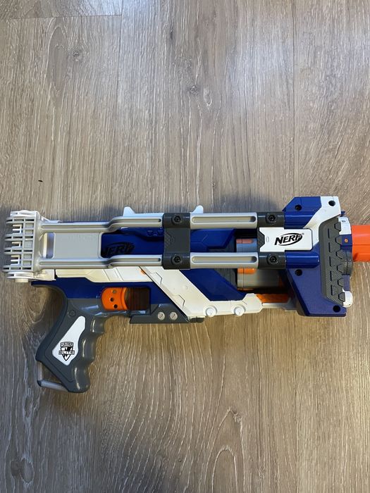 Pistolet Nerf spectre rev-5