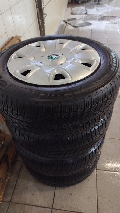 Колеса в зборі 215/60R16 MICHELIN