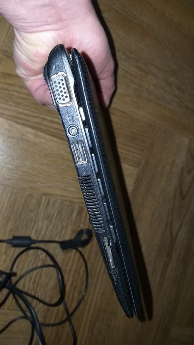 Продам ноутбук Asus б.у.