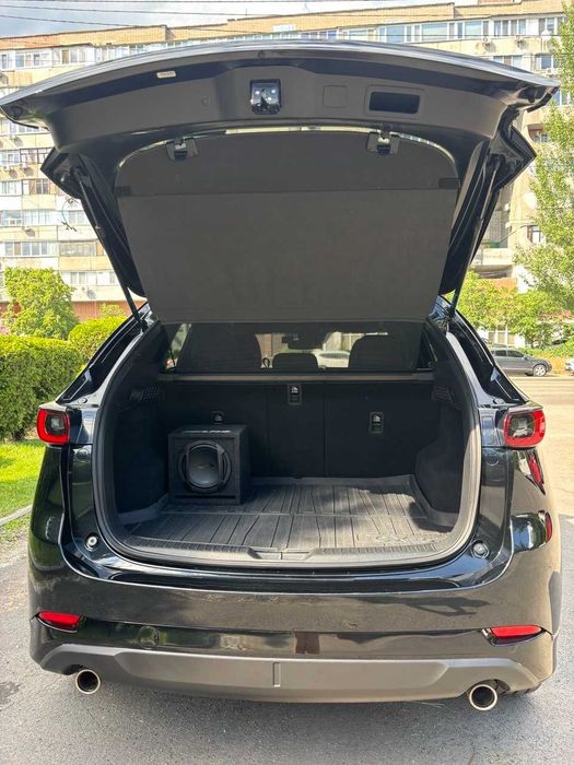 Продам машину Mazda CX-5
