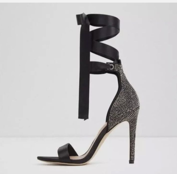 Sandálias aldo brilhantes