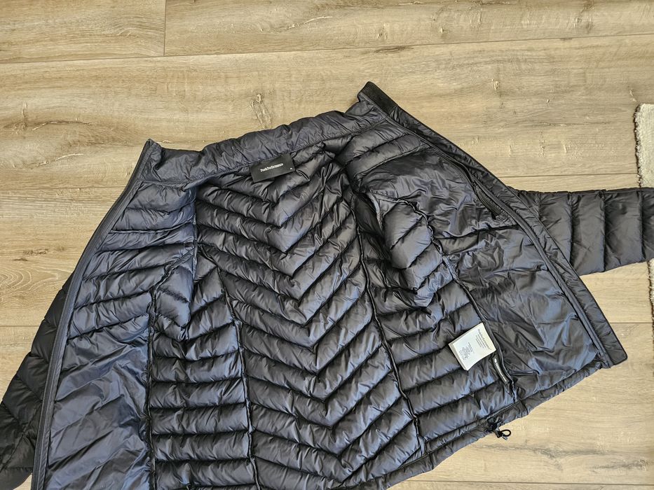 Kurtka puchowa Peak Performance XS W Frost Down Liner
