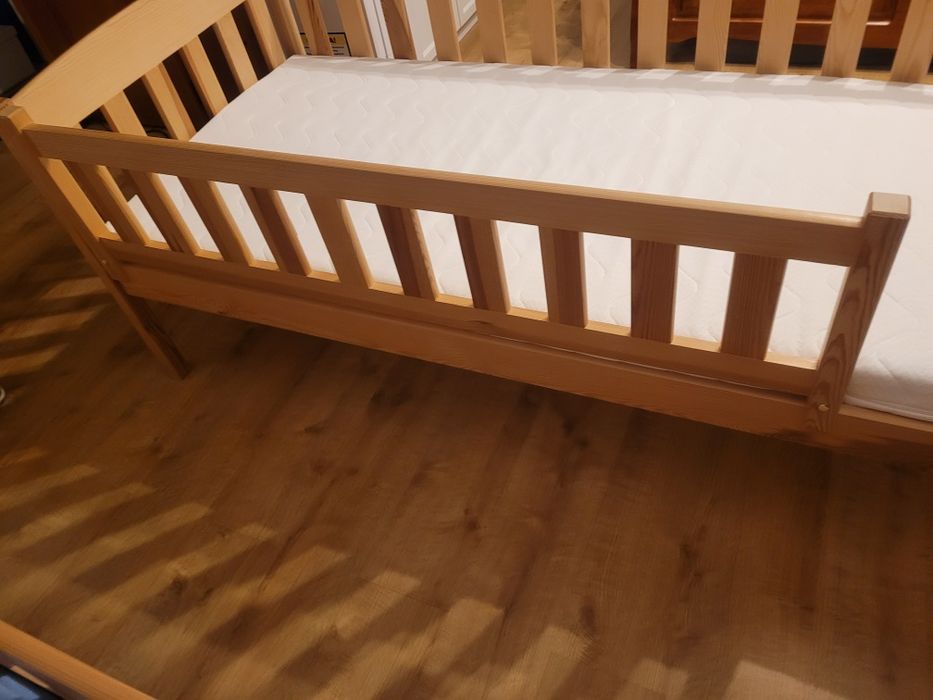 Łóżko 80×180 sosna  Gucio Lanomeble  + materac + 2 szuflady