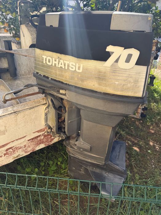 Motor TOHATSU para Barco