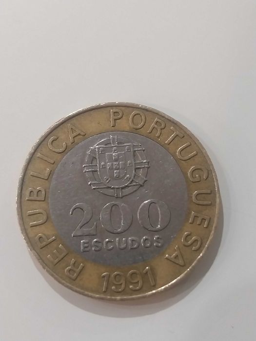 Moeda 200 escudos RARA