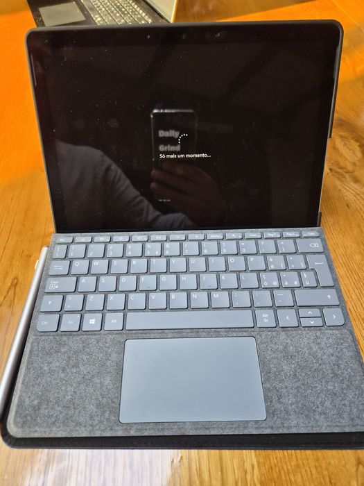 Microsoft Surface Go