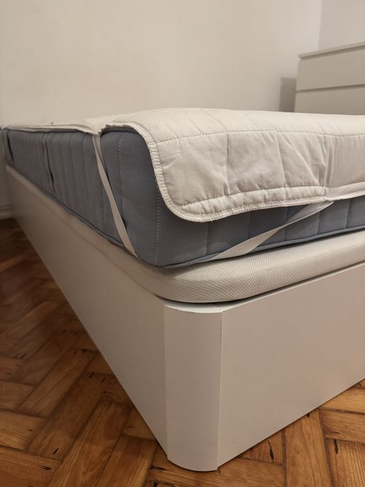 Base sommier + colchão JYSK 140x190 branco
