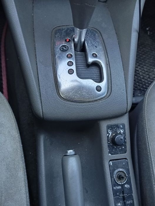 Ауді А6 С5 AUDI A6C5 2.5TDI automat