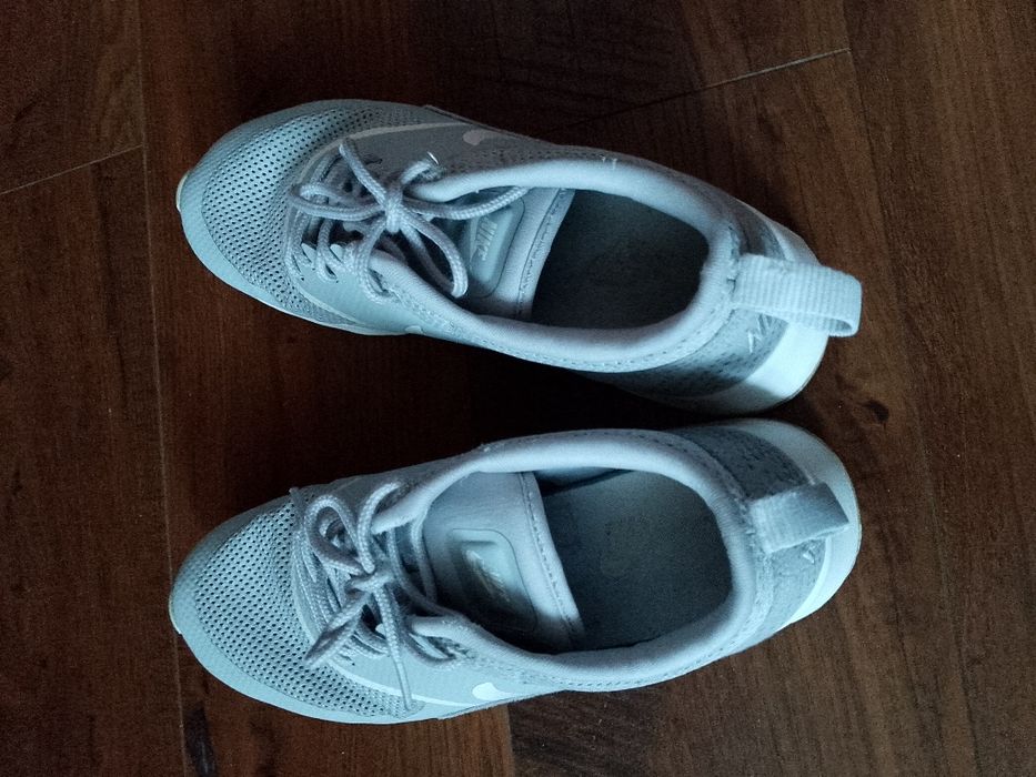 Продам кросівки Найк