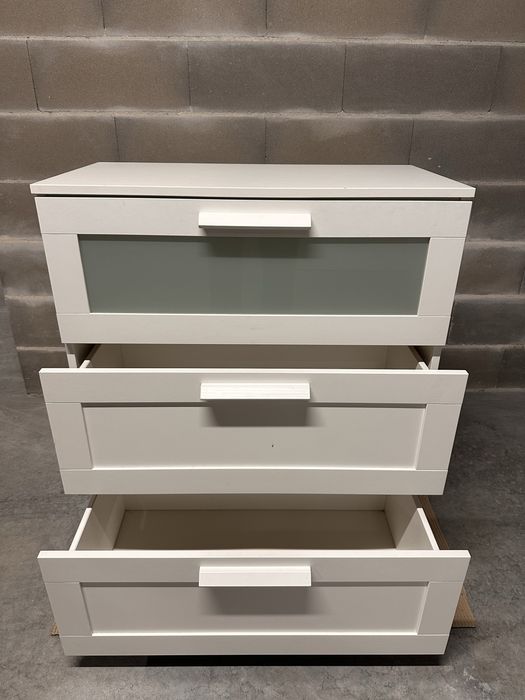 Cómoda Brimnes - IKEA