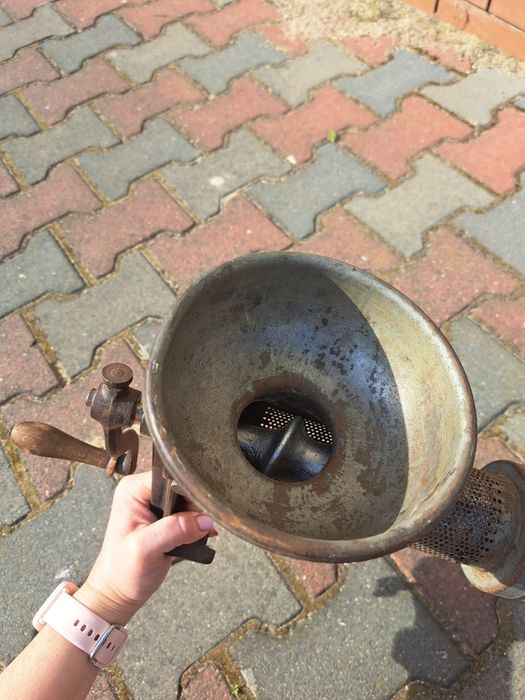 Wyciskarka do owoców, antyk, PRL, na kropkę!