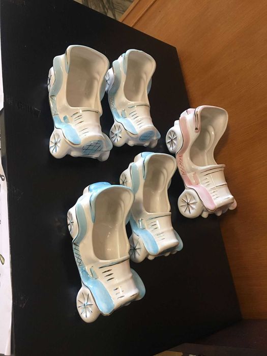 Conjuto de carros de porcelana decorativos