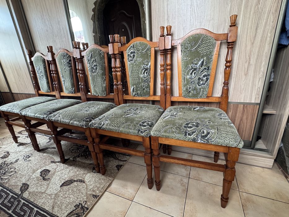 Продаються крісла 800грн/штука