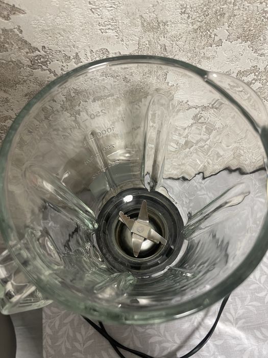 Блендер стационарный Bomann