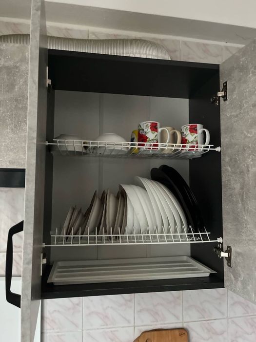 Здам подобово 3-кімнатну картиру.