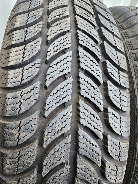 Opony zimowe 185/65R15 DĘBICA 2 sztuki