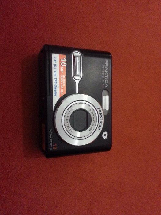 Câmara Fotográfica PRAKTICA